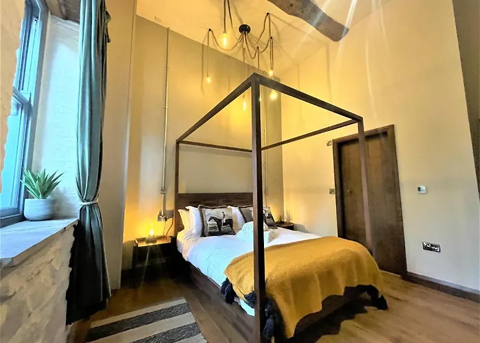 Stables, Yorkshire Dales * Marske