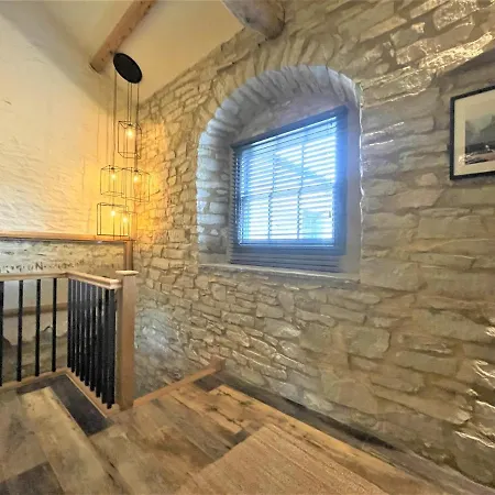 Stables, Yorkshire Dales