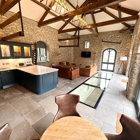 Stables, Yorkshire Dales Marske